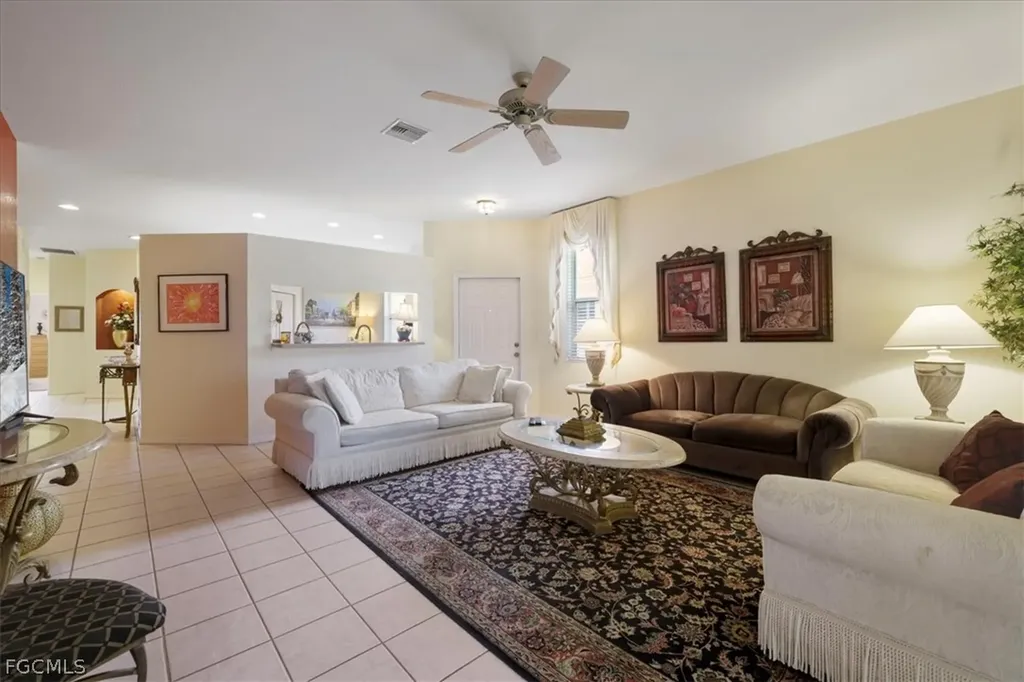 7685 Bay Lake Drive Fort Myers FL 33907