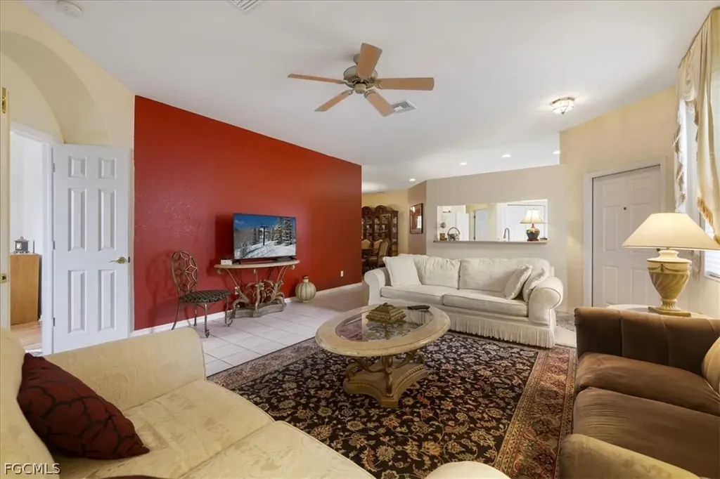 7685 Bay Lake Drive Fort Myers FL 33907