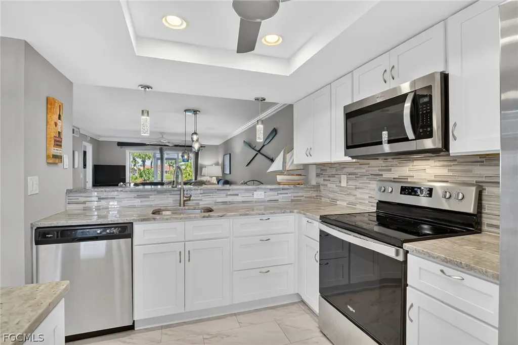 12191 Kelly Sands Way Fort Myers FL 33908