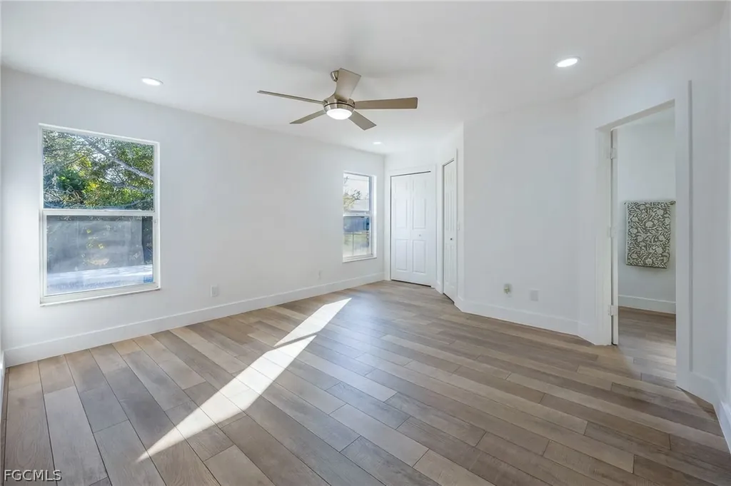 2718 NW 5th Street Cape Coral FL 33993