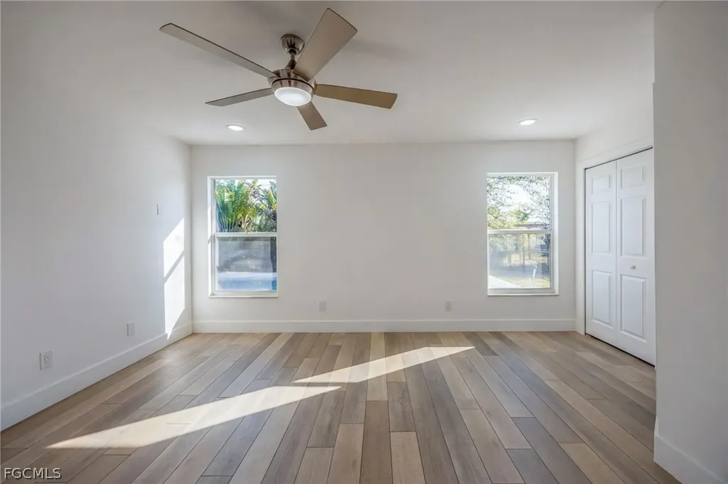 2718 NW 5th Street Cape Coral FL 33993
