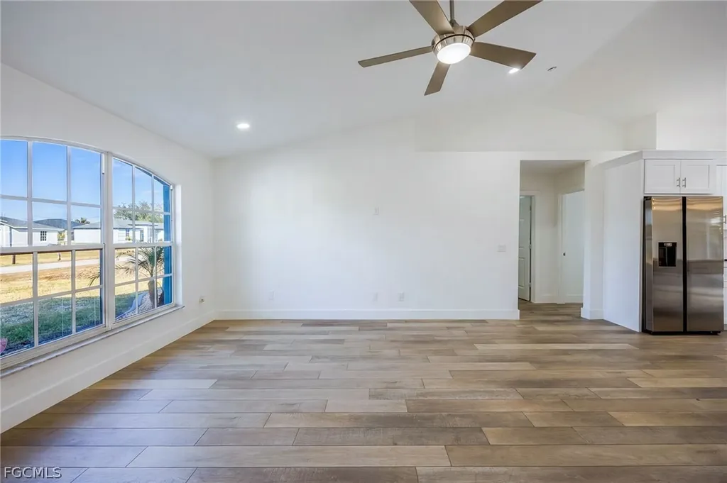 2718 NW 5th Street Cape Coral FL 33993