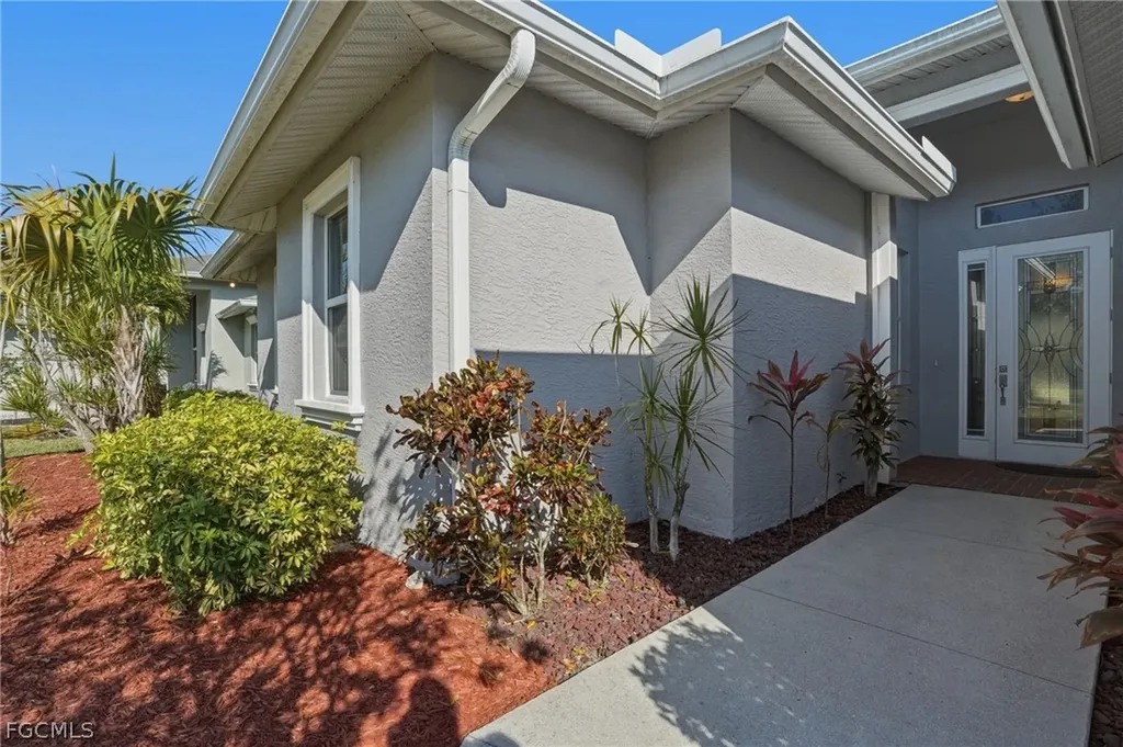 5816 Elizabeth Ann Way Fort Myers FL 33912
