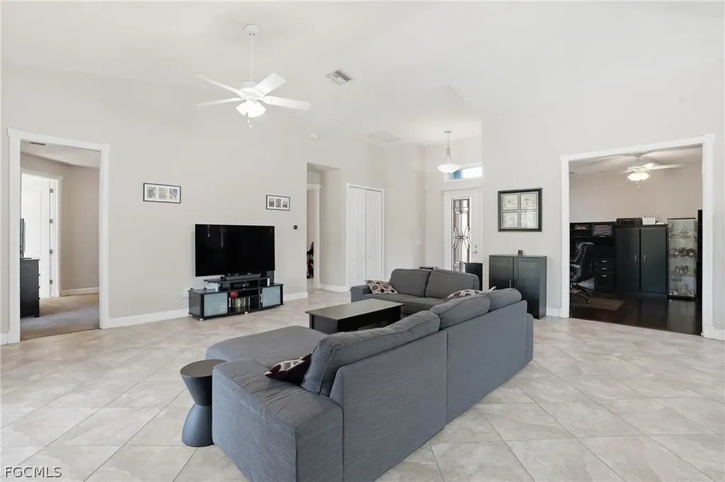 5816 Elizabeth Ann Way Fort Myers FL 33912