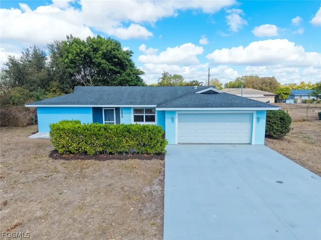 14026 Barcelona Avenue Fort Myers FL 33905