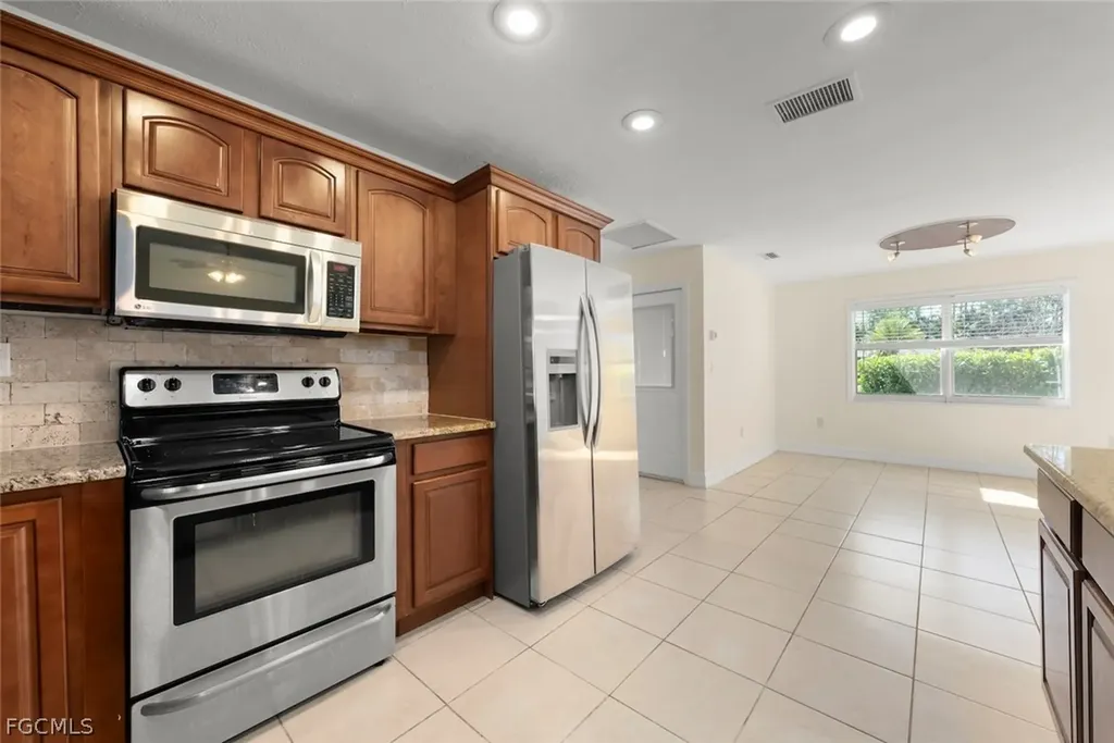 14026 Barcelona Avenue Fort Myers FL 33905