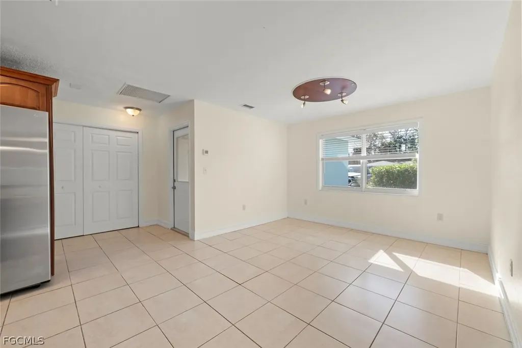 14026 Barcelona Avenue Fort Myers FL 33905