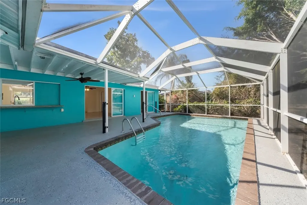 14026 Barcelona Avenue Fort Myers FL 33905