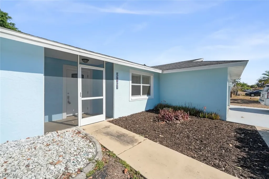 14026 Barcelona Avenue Fort Myers FL 33905