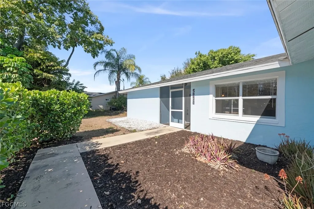 14026 Barcelona Avenue Fort Myers FL 33905