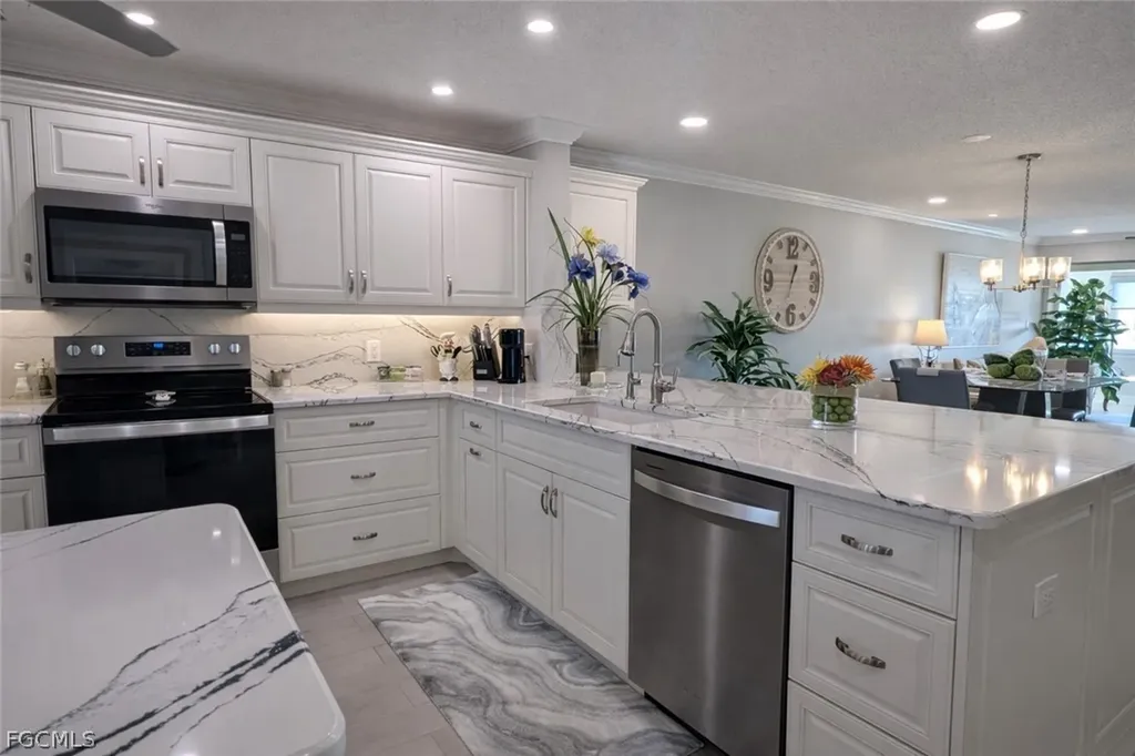 4309 Mariner Way Fort Myers FL 33919