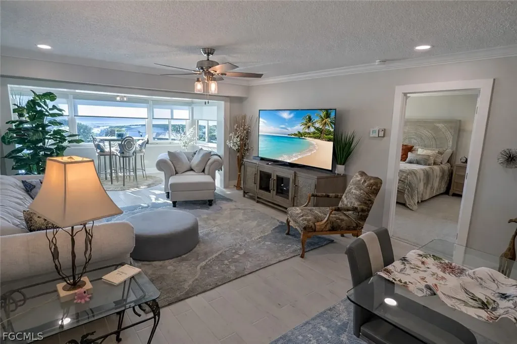 4309 Mariner Way Fort Myers FL 33919