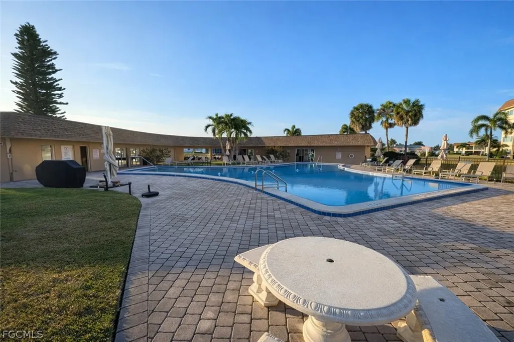 4309 Mariner Way Fort Myers FL 33919