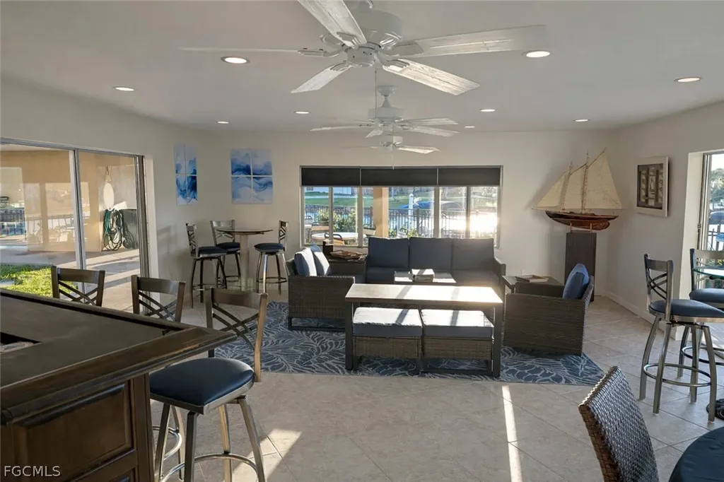 4309 Mariner Way Fort Myers FL 33919