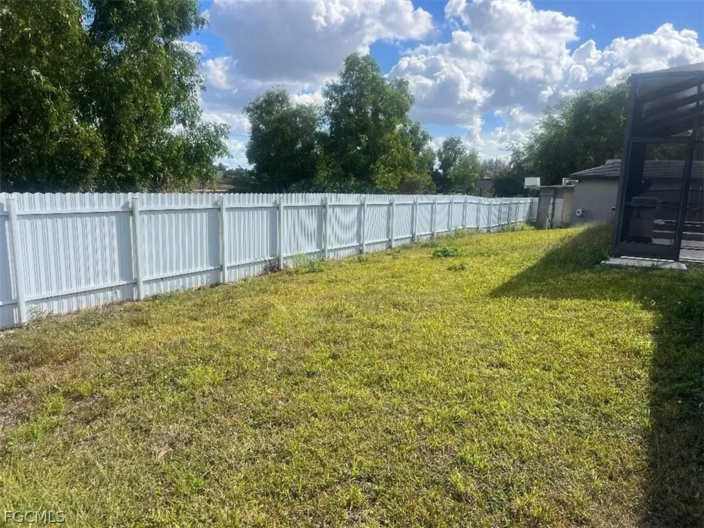 725 Castlestone Avenue S Lehigh Acres FL 33974