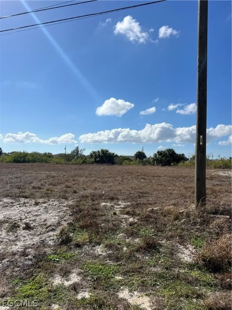 1016 NW 12 Avenue Cape Coral FL 33993