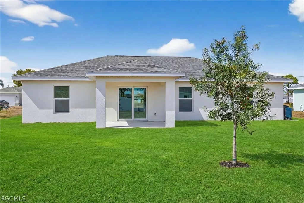 2817 NW 20th Avenue Cape Coral FL 33993