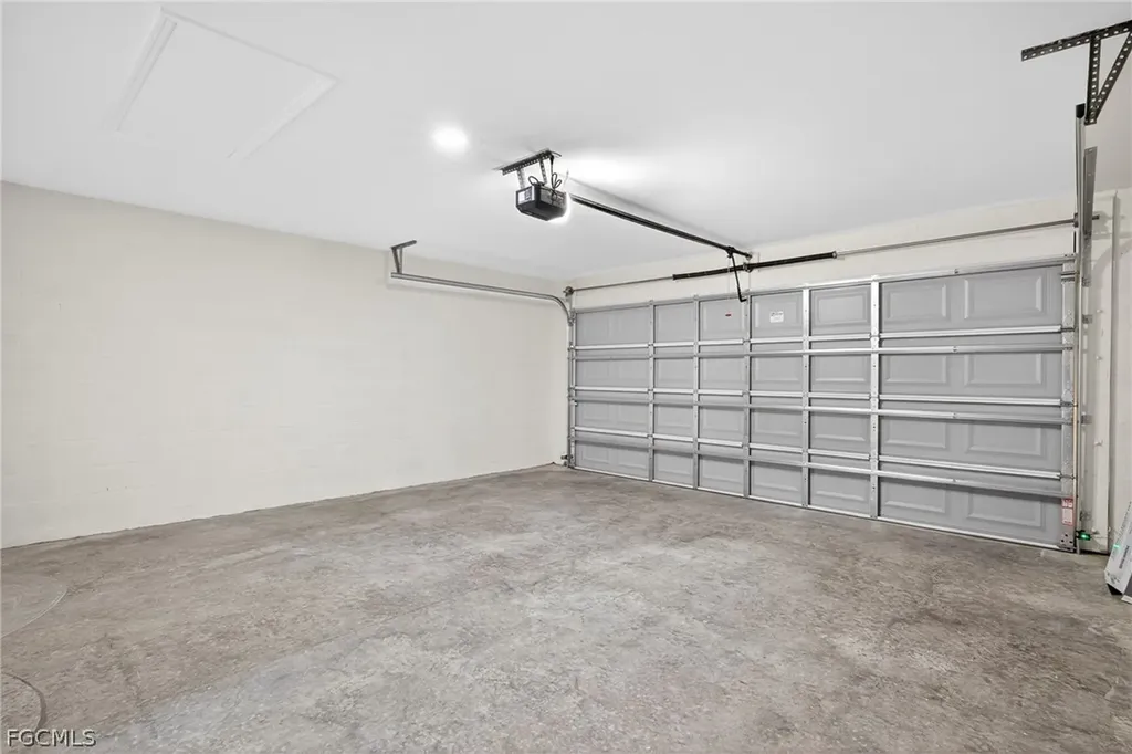 2817 NW 20th Avenue Cape Coral FL 33993