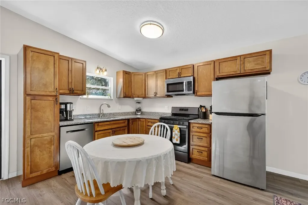 4533 SW 37th Terrace Bushnell FL 33513