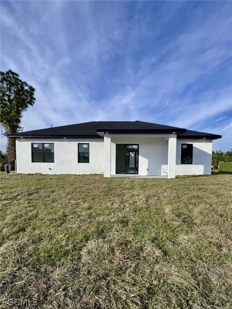 3613 18th Street W Lehigh Acres FL 33971