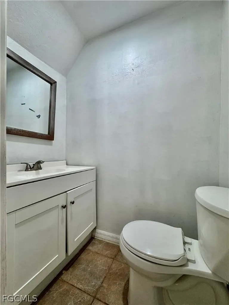 7123 Shannon Boulevard Fort Myers FL 33908