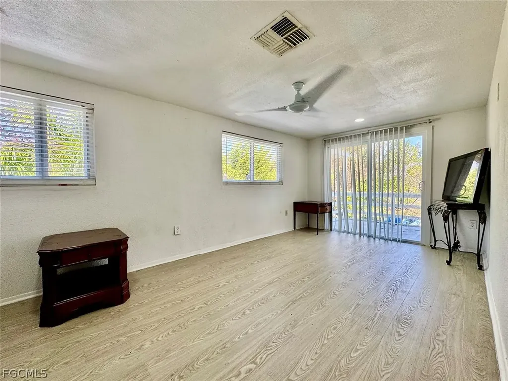 7123 Shannon Boulevard Fort Myers FL 33908