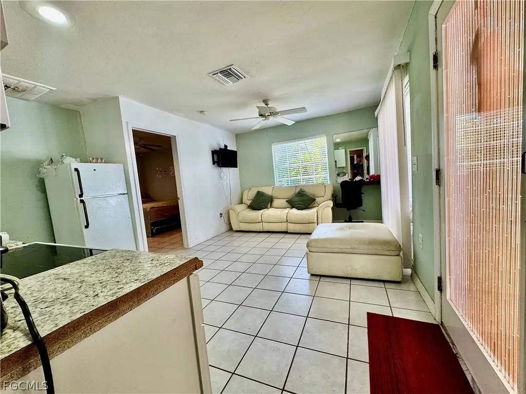 7123 Shannon Boulevard Fort Myers FL 33908