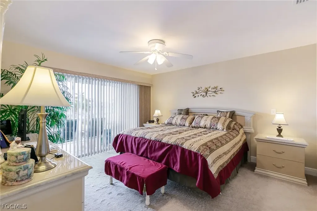 208 Cape Coral Parkway E Cape Coral FL 33904