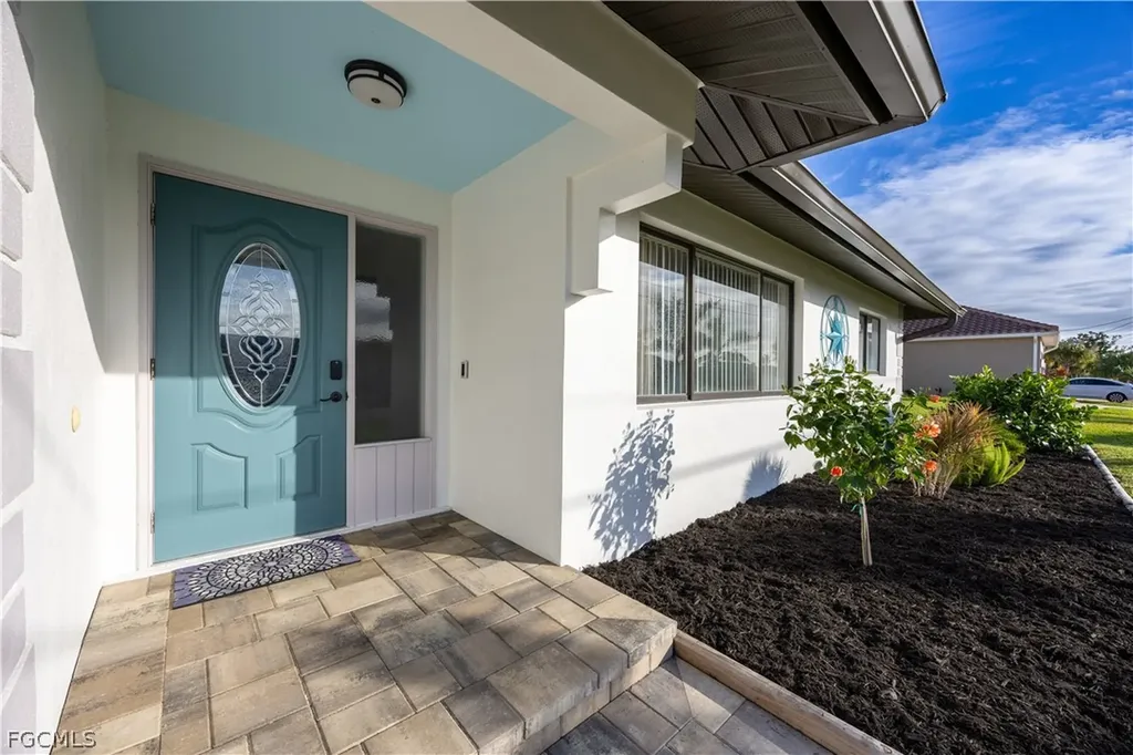 4125 SW 5th Place Cape Coral FL 33914
