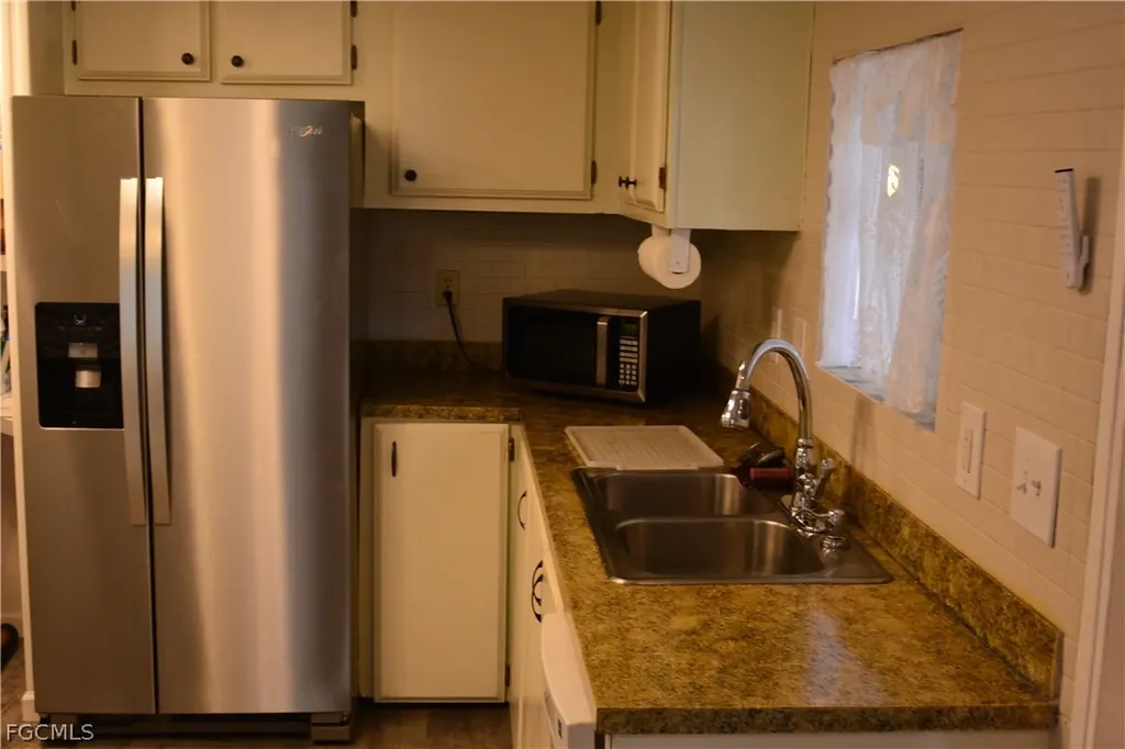 3343 Rainbow Lane North Fort Myers FL 33903