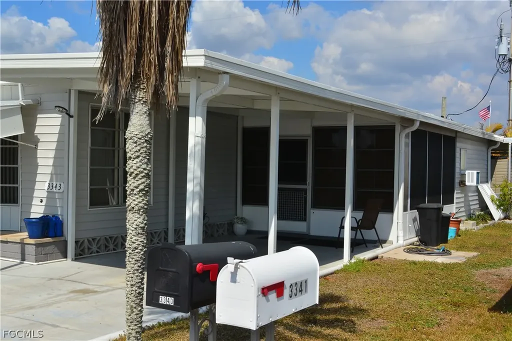 3343 Rainbow Lane North Fort Myers FL 33903