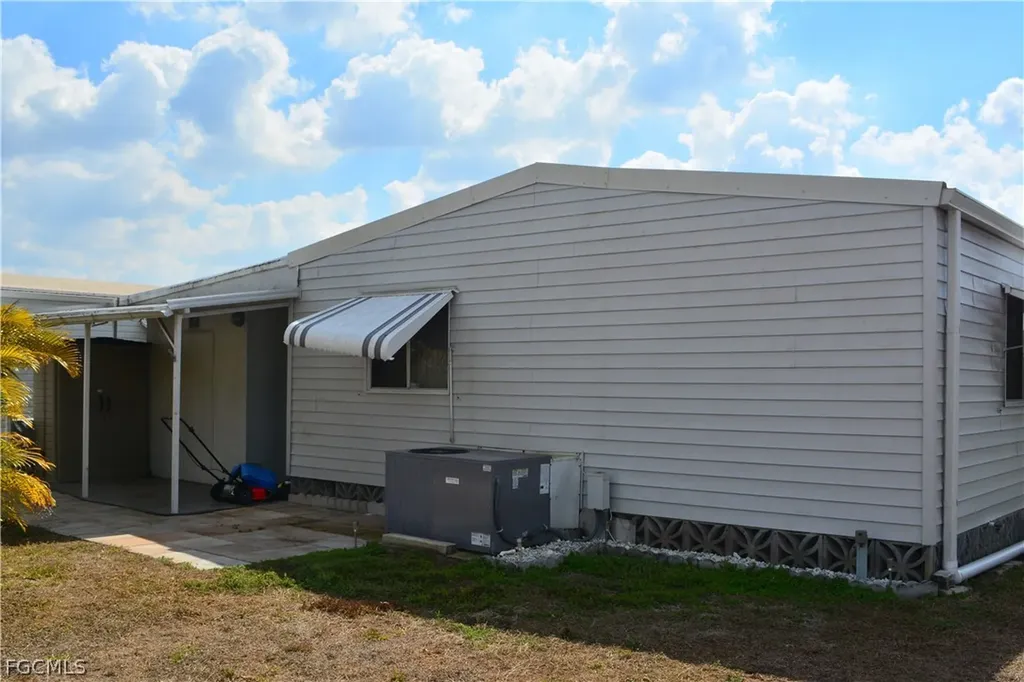 3343 Rainbow Lane North Fort Myers FL 33903