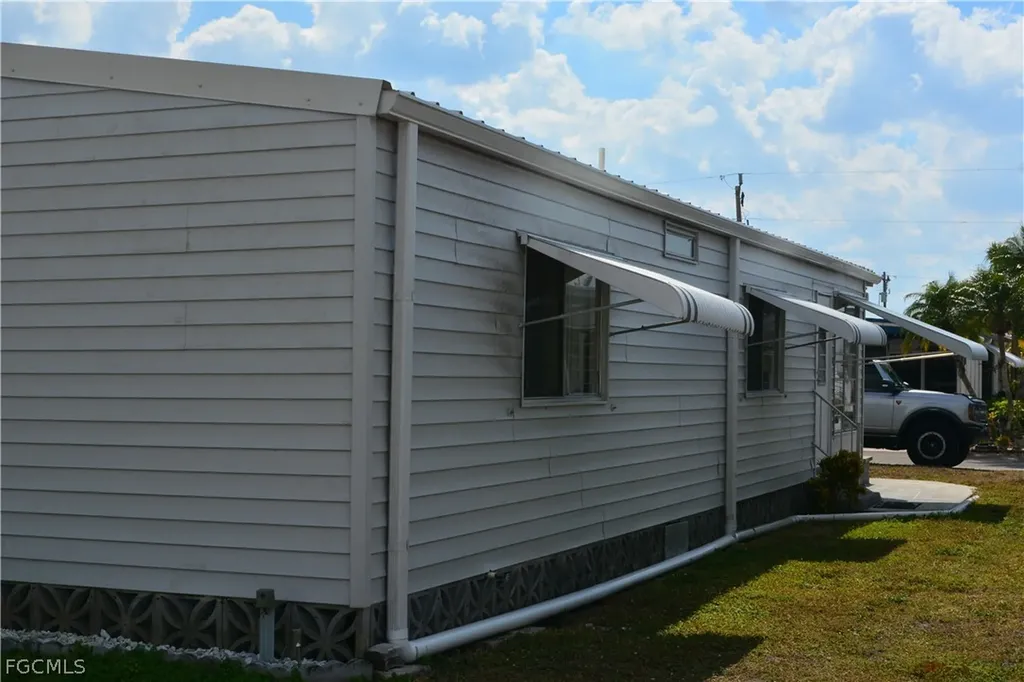 3343 Rainbow Lane North Fort Myers FL 33903