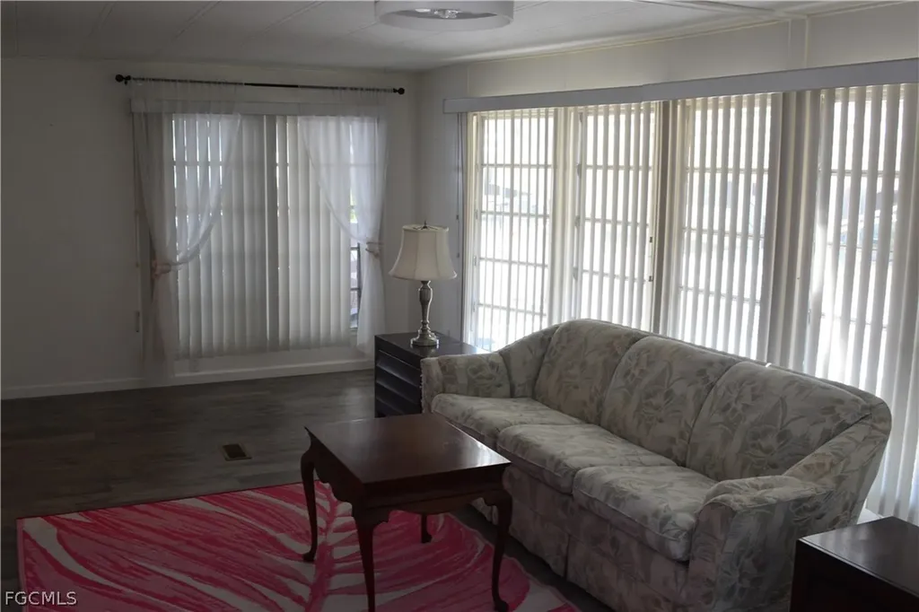 3343 Rainbow Lane North Fort Myers FL 33903