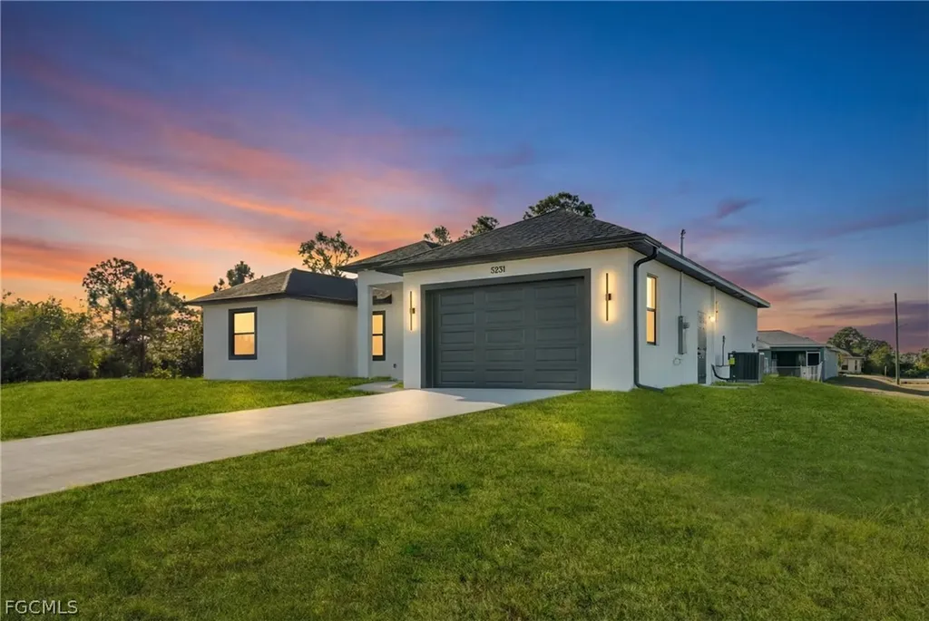 5231 6th Street W Lehigh Acres FL 33971