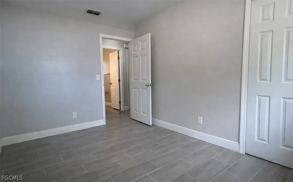 12274 1st Street Fort Myers FL 33905