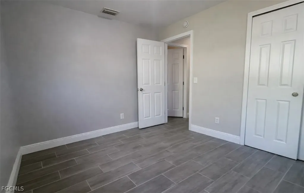 12274 1st Street Fort Myers FL 33905
