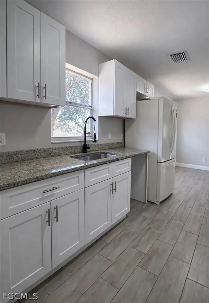 12274 1st Street Fort Myers FL 33905