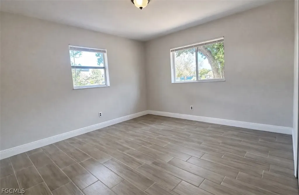 12274 1st Street Fort Myers FL 33905