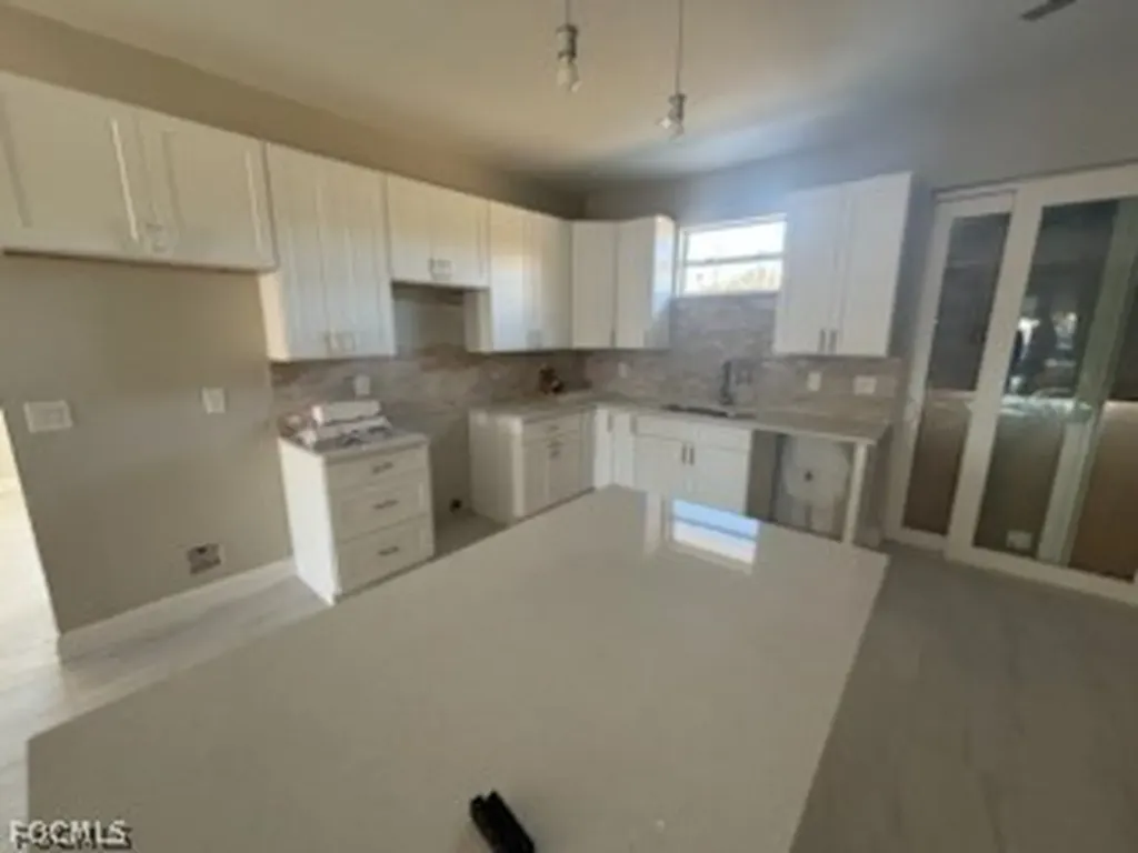 3027 2nd Street Fort Myers FL 33916