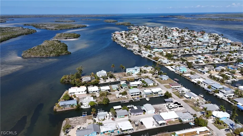 2650 Coco Plum Drive Matlacha FL 33993