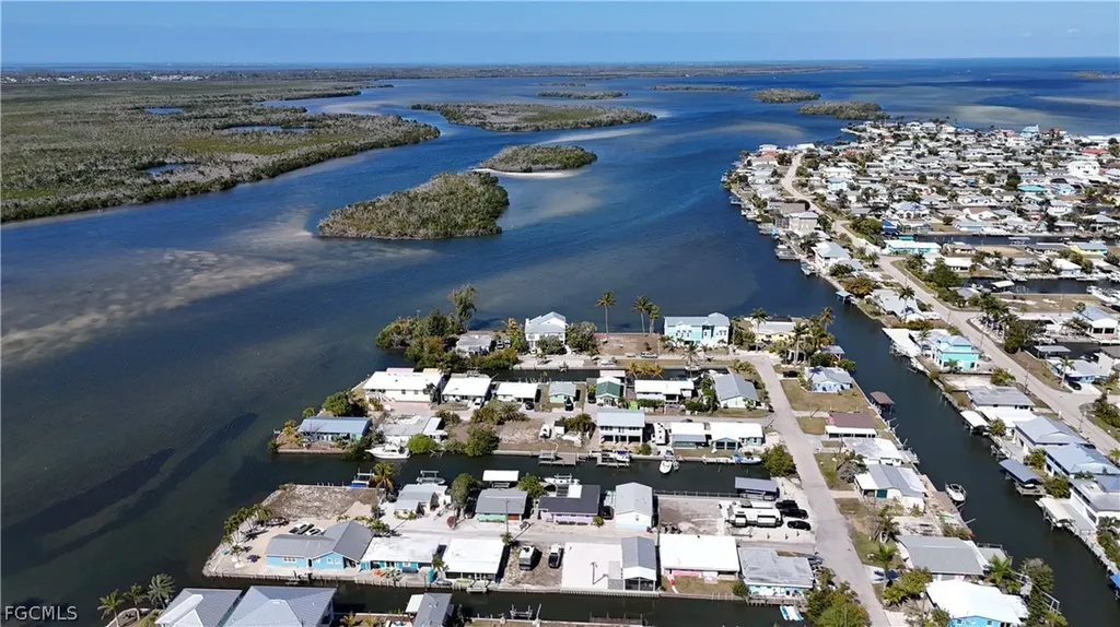 2650 Coco Plum Drive Matlacha FL 33993