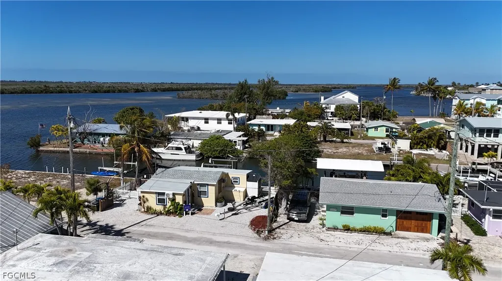 2650 Coco Plum Drive Matlacha FL 33993