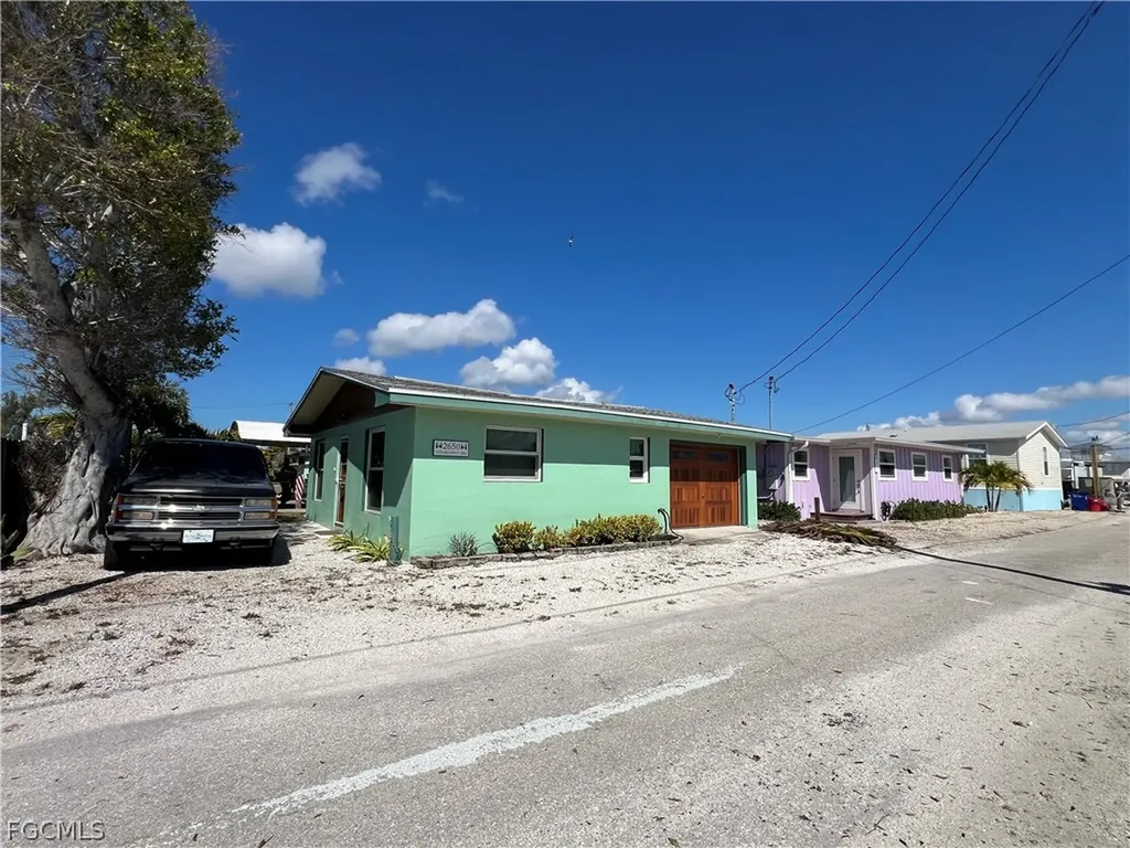 2650 Coco Plum Drive Matlacha FL 33993