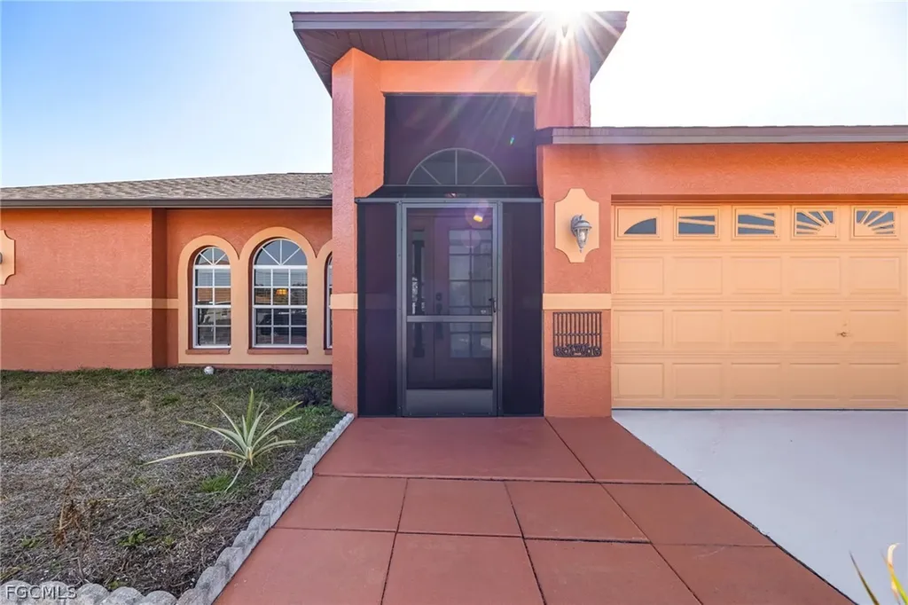 719 Zebu Place Fort Myers FL 33913