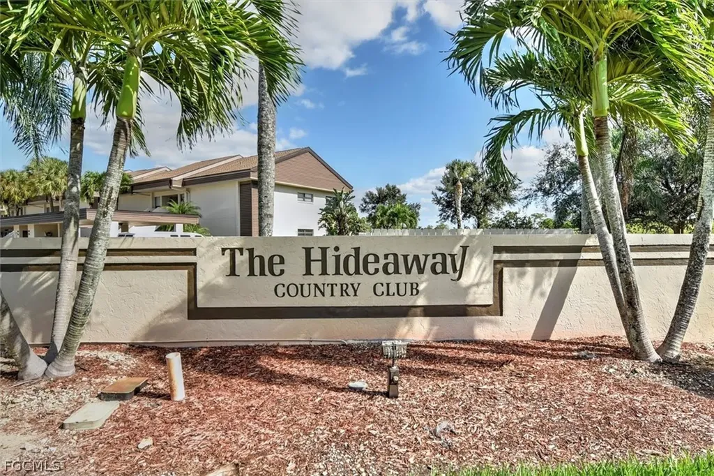 5825 Trailwinds Drive Fort Myers FL 33907
