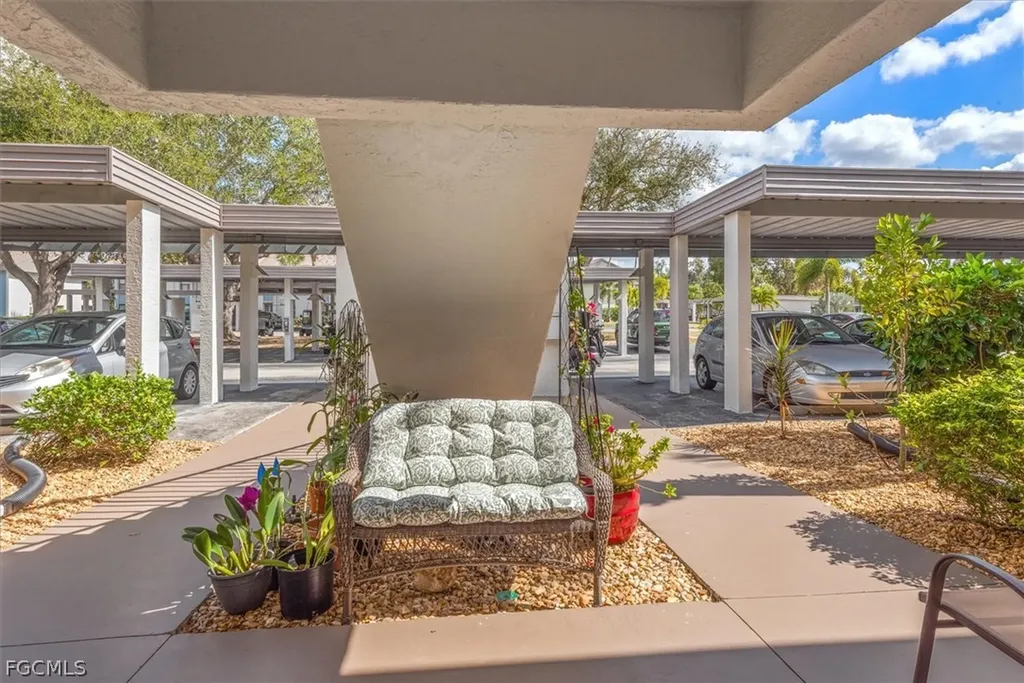 5825 Trailwinds Drive Fort Myers FL 33907
