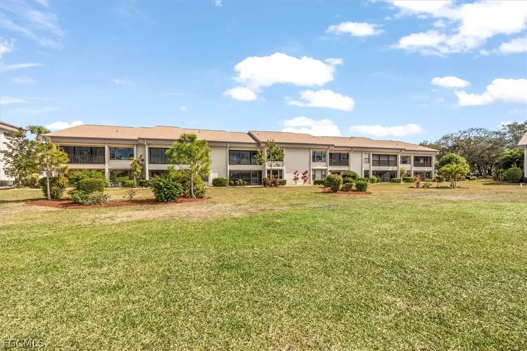 5825 Trailwinds Drive Fort Myers FL 33907