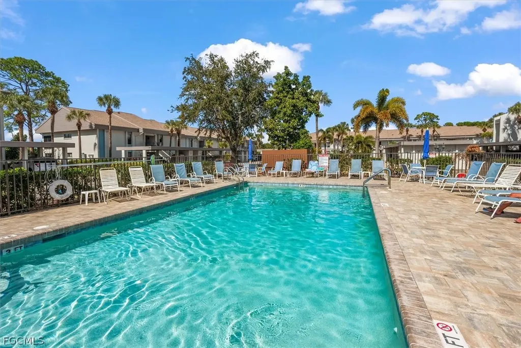 5825 Trailwinds Drive Fort Myers FL 33907