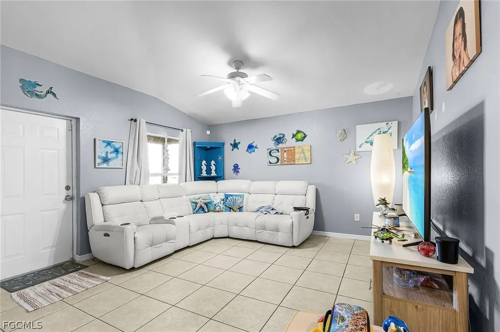 4409 & 4411 22nd Street SW Lehigh Acres FL 33973